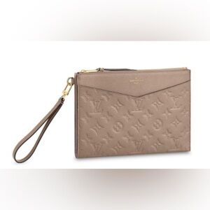 Louis Vuitton Pochette Mélanie MM Wristlet in Turtledove taupe Empreinte Leather